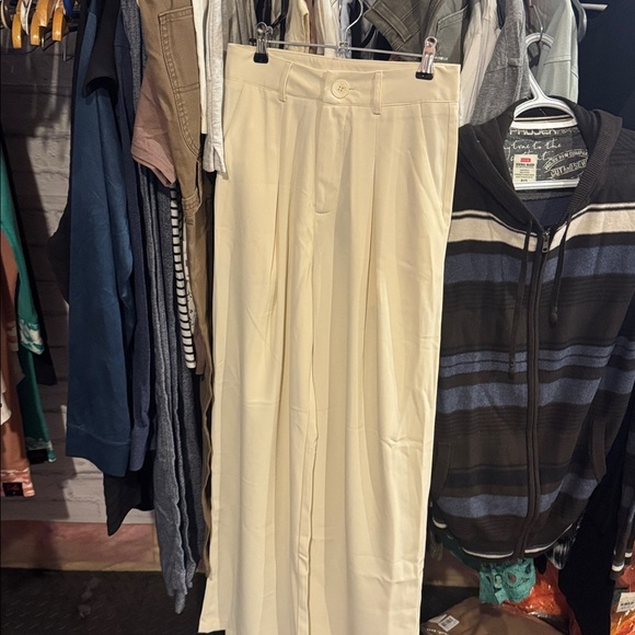 Cider • NWT Cream wide leg Women's Pants - Picture 2 of 2